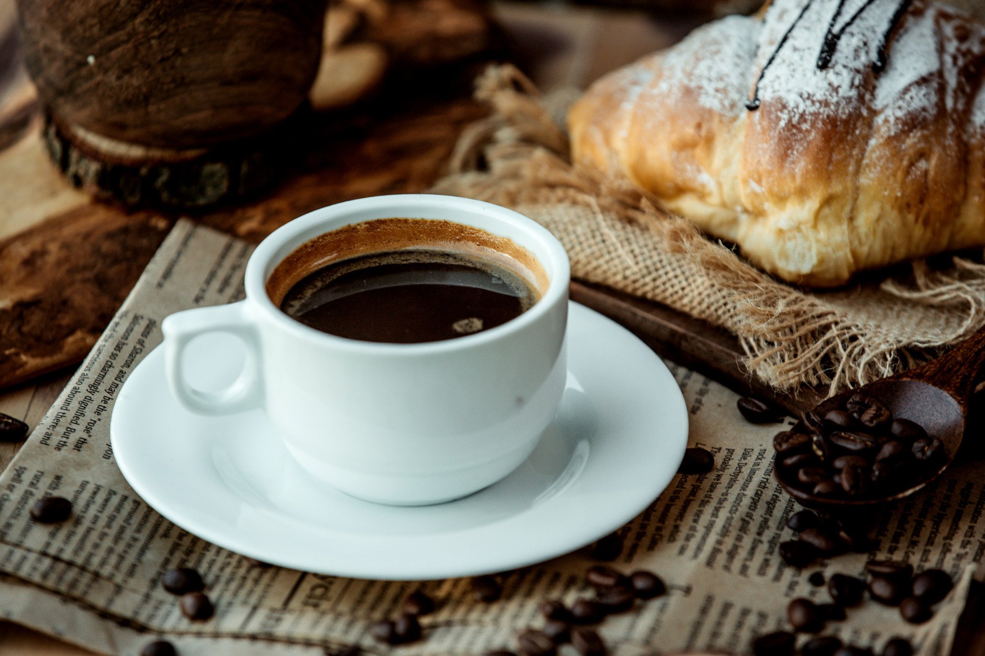 Café: amigo do foco ou vilão da ansiedade? Descubra os efeitos no cérebro 
